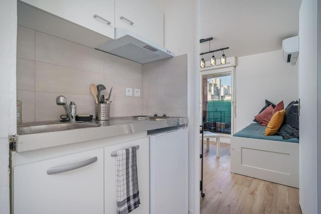 Appartement Climatise Avec Terrasse Tout Equipe A 5Min De La Gare St Charles Marseilles Buitenkant foto