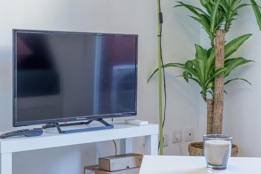 Appartement Climatise Avec Terrasse Tout Equipe A 5Min De La Gare St Charles Marseilles Buitenkant foto